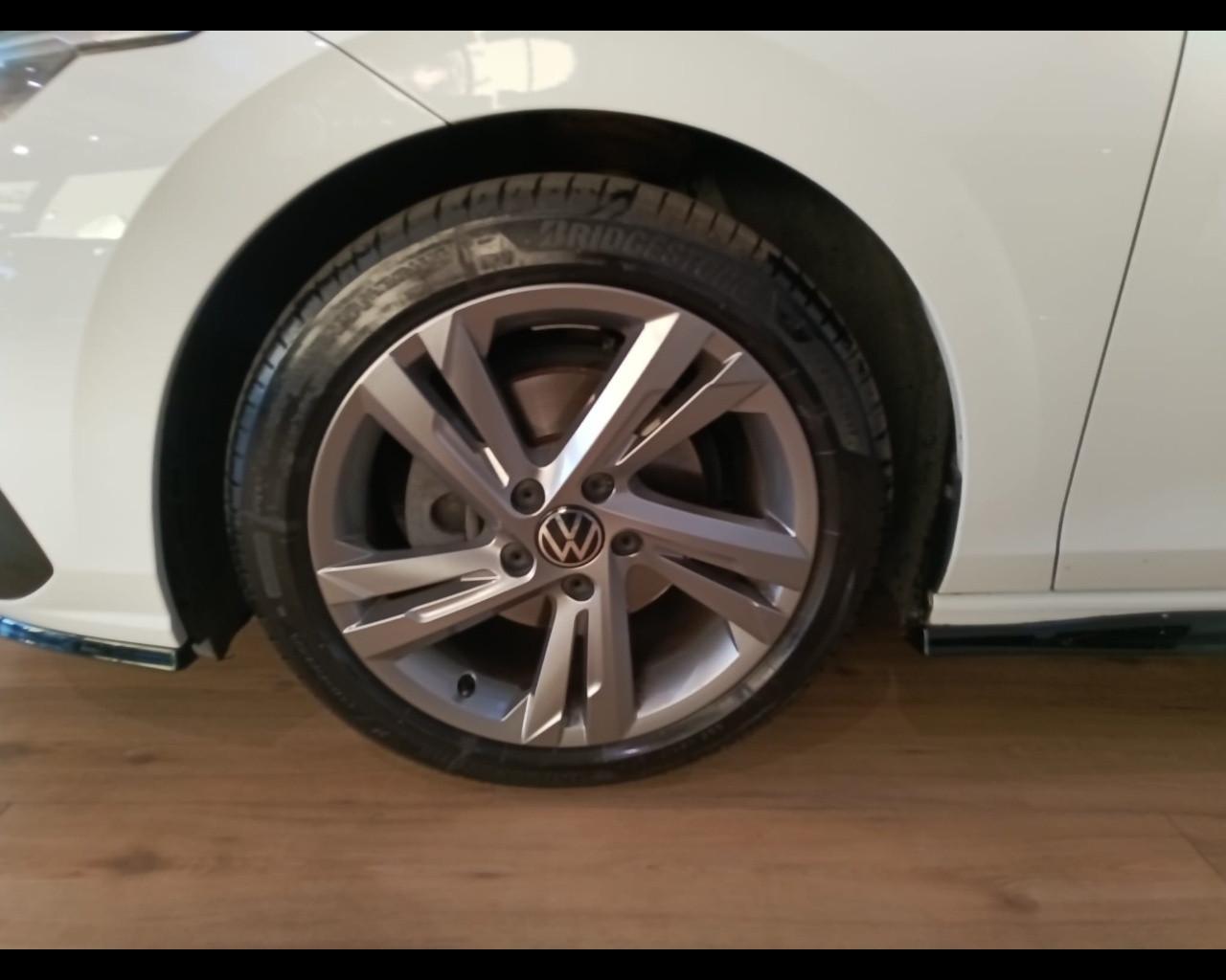 VOLKSWAGEN Golf VIII 2020 - Golf 1.5 etsi evo R-Line 150cv dsg