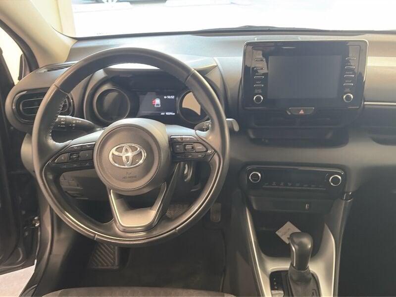 Toyota Yaris IV 2020 1.5h Trend