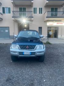 Mitsubishi L200 2.5 TDI 4WD Double Cab Pick-up GLS