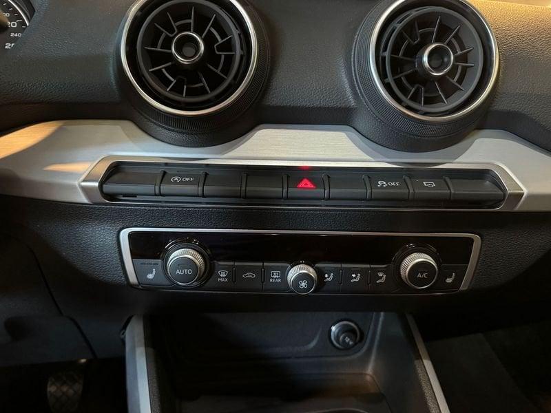 Audi Q2 Q2 30 TFSI Business Design