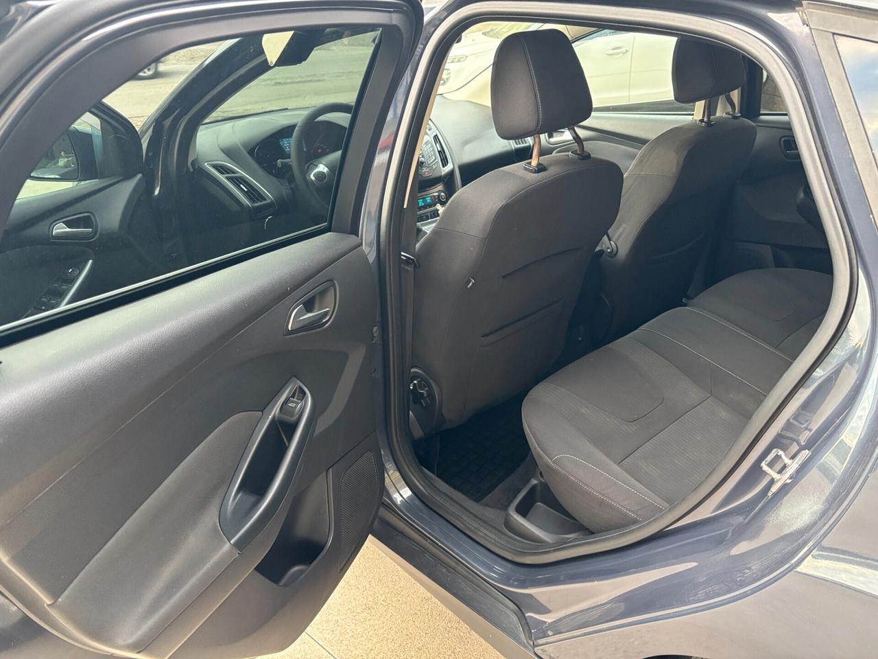 Ford Focus 1.6 TDCi 115 CV Titanium- 2011