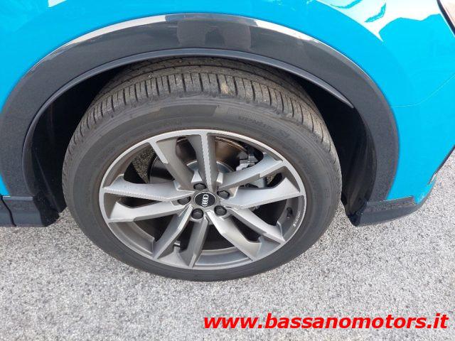 AUDI Q3 35 TFSI S tronic S line edition