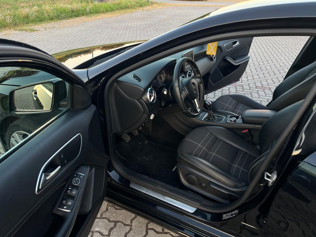 Mercedes-benz A 160 A 160 CDI Dark Night Edition