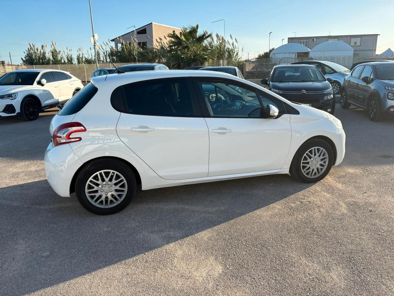 Peugeot 208 1.4 HDi 68 CV 5 porte Active