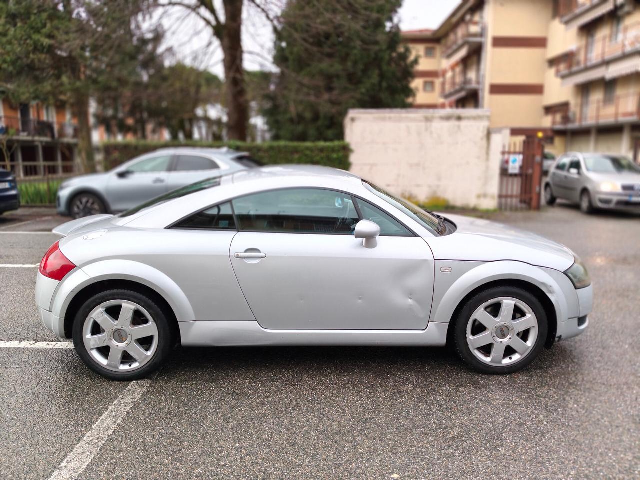 Audi TT 1.8 T 180 CV