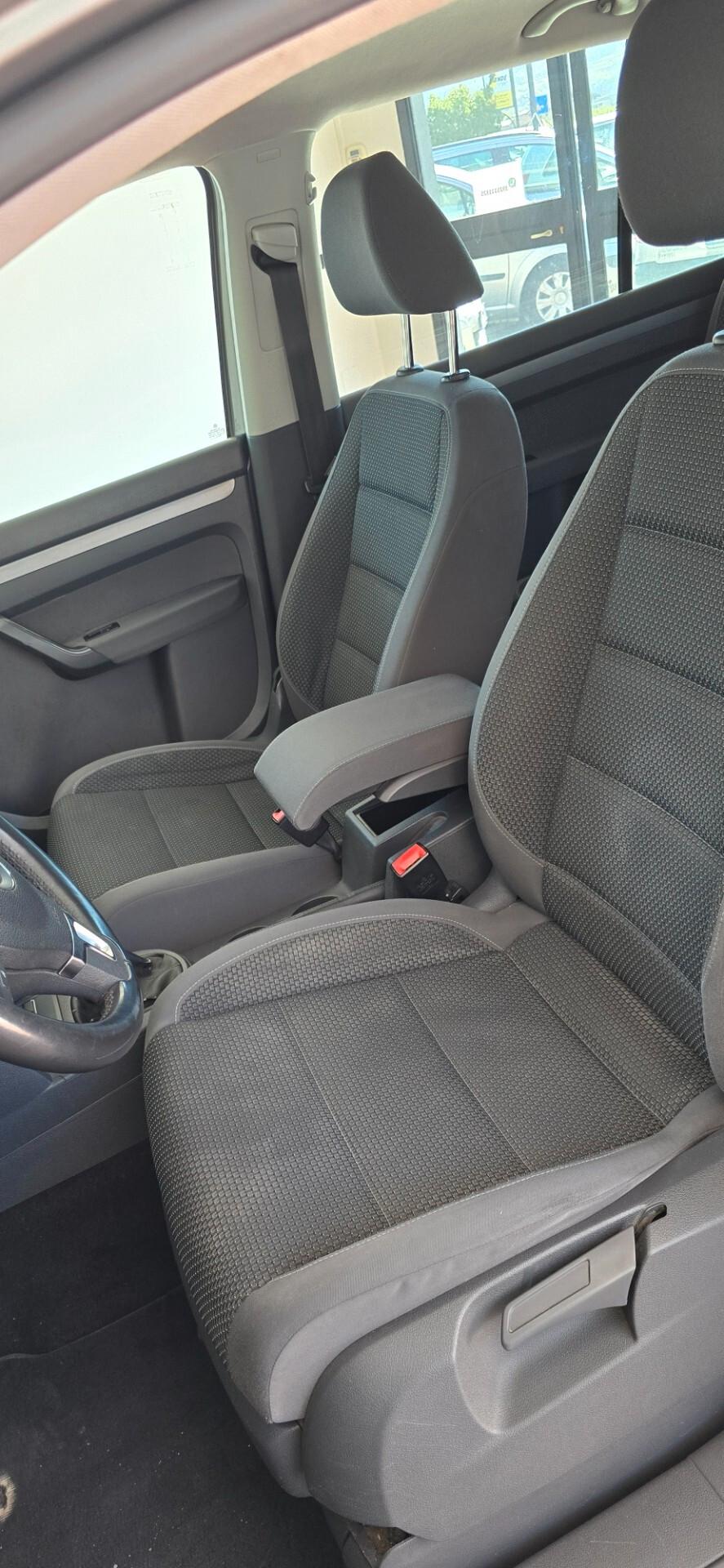 Volkswagen Touran 1.6 TDI 7 Posti