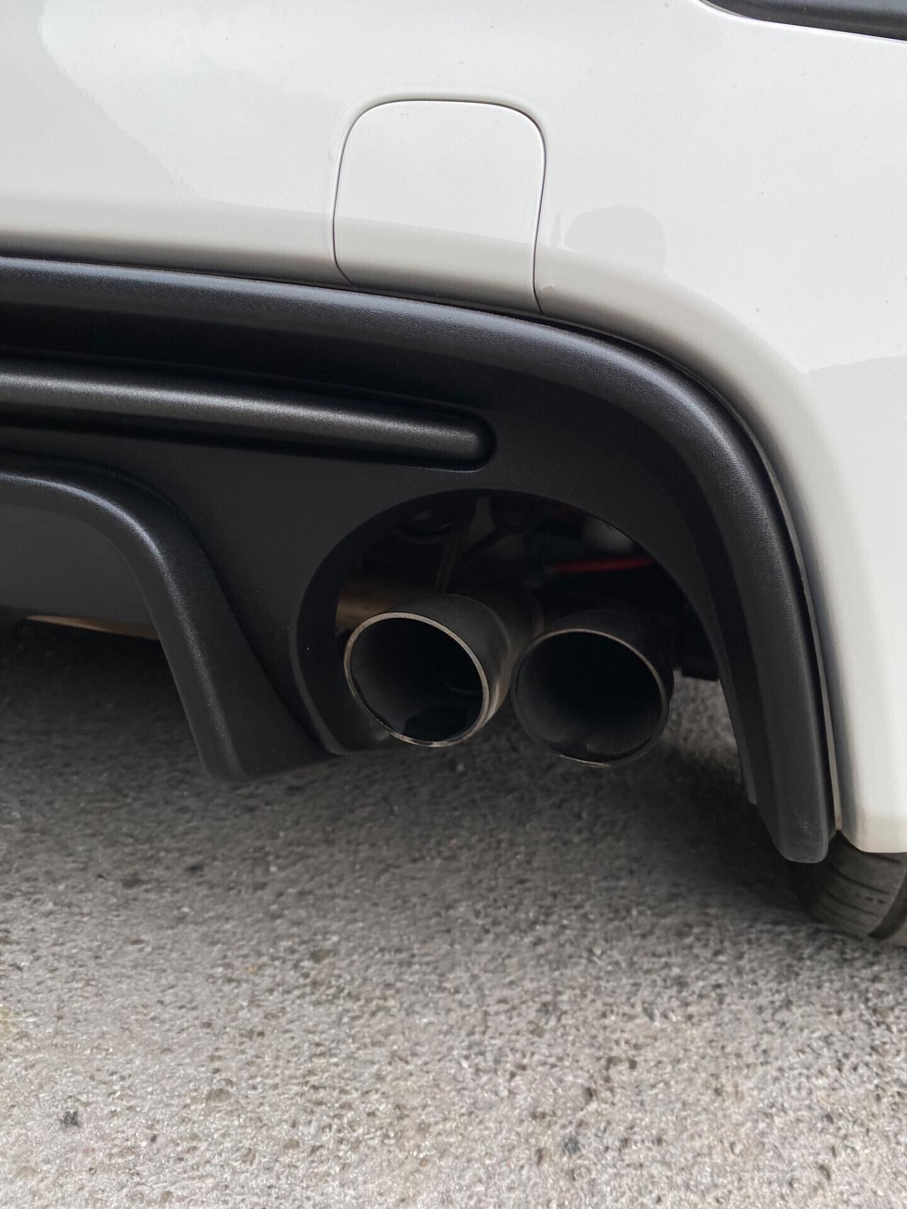 Abarth 595 1.4 Turbo T-Jet 180cv Competizione