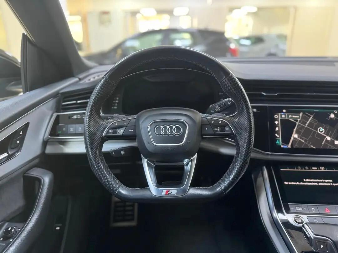 Audi Q8 45 TDI quattro tiptronic