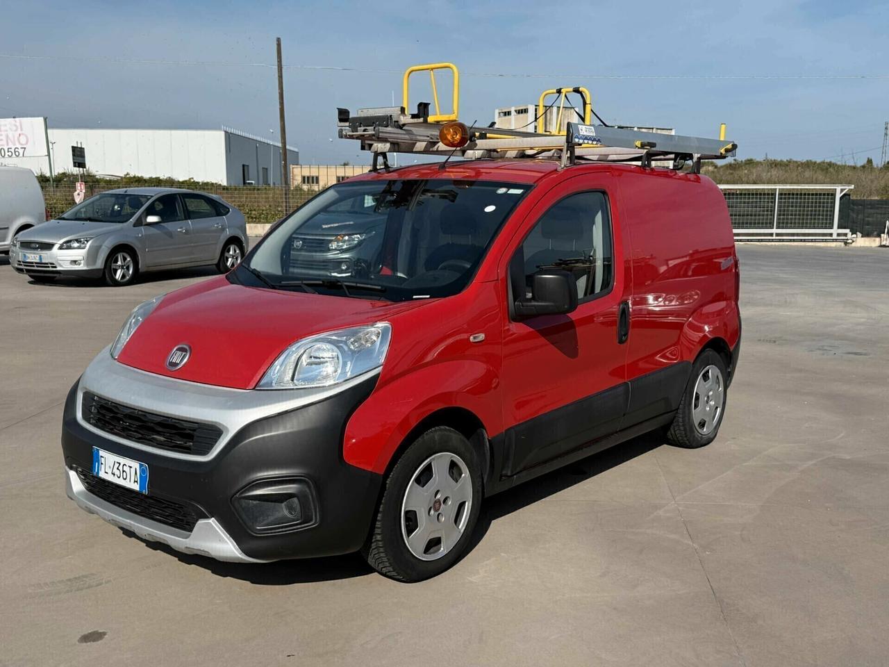 Fiat Fiorino 1.3 MJT 95CV Cargo Adventure EX TIM