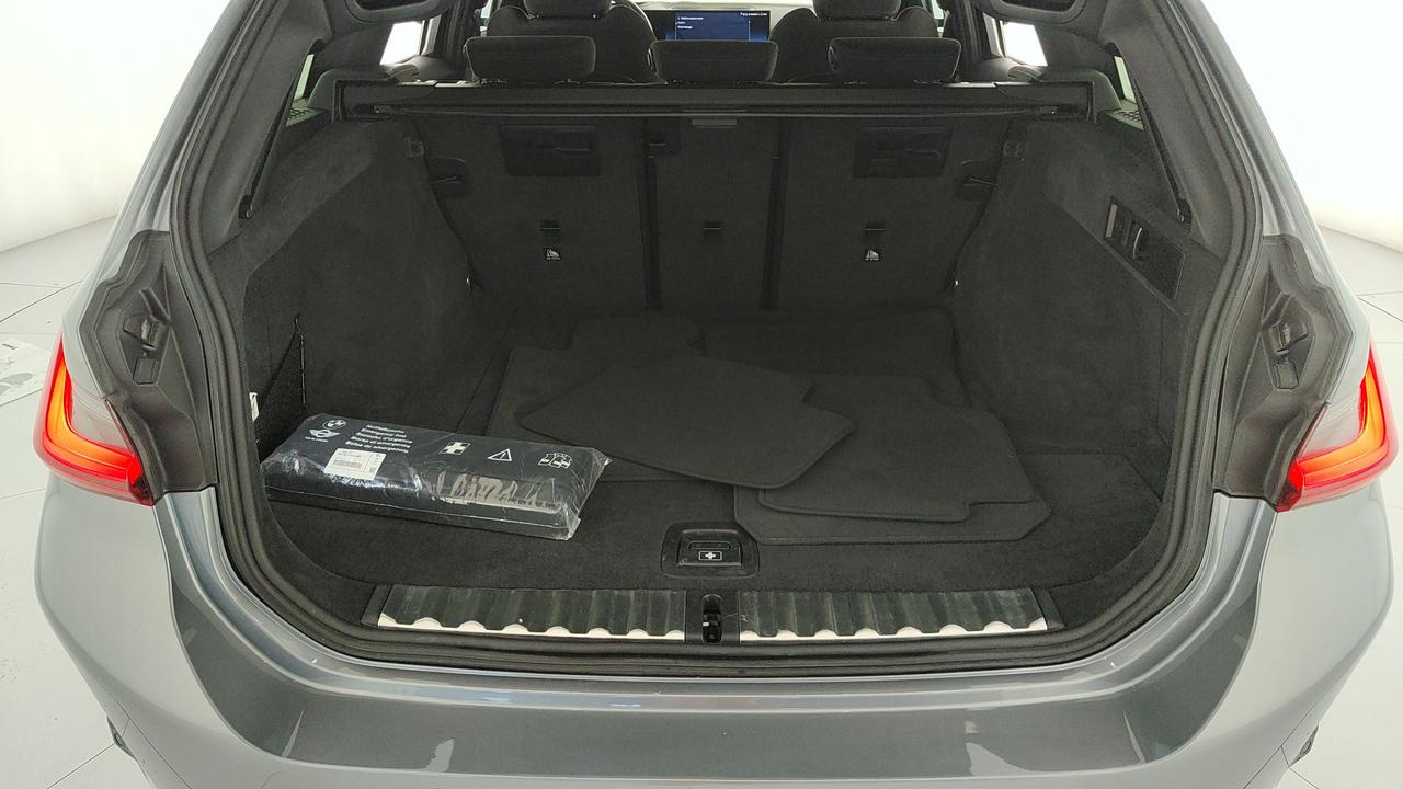 BMW Serie 3 G21 2022 Touring - 320d Touring mhev 48V xdrive MSport auto