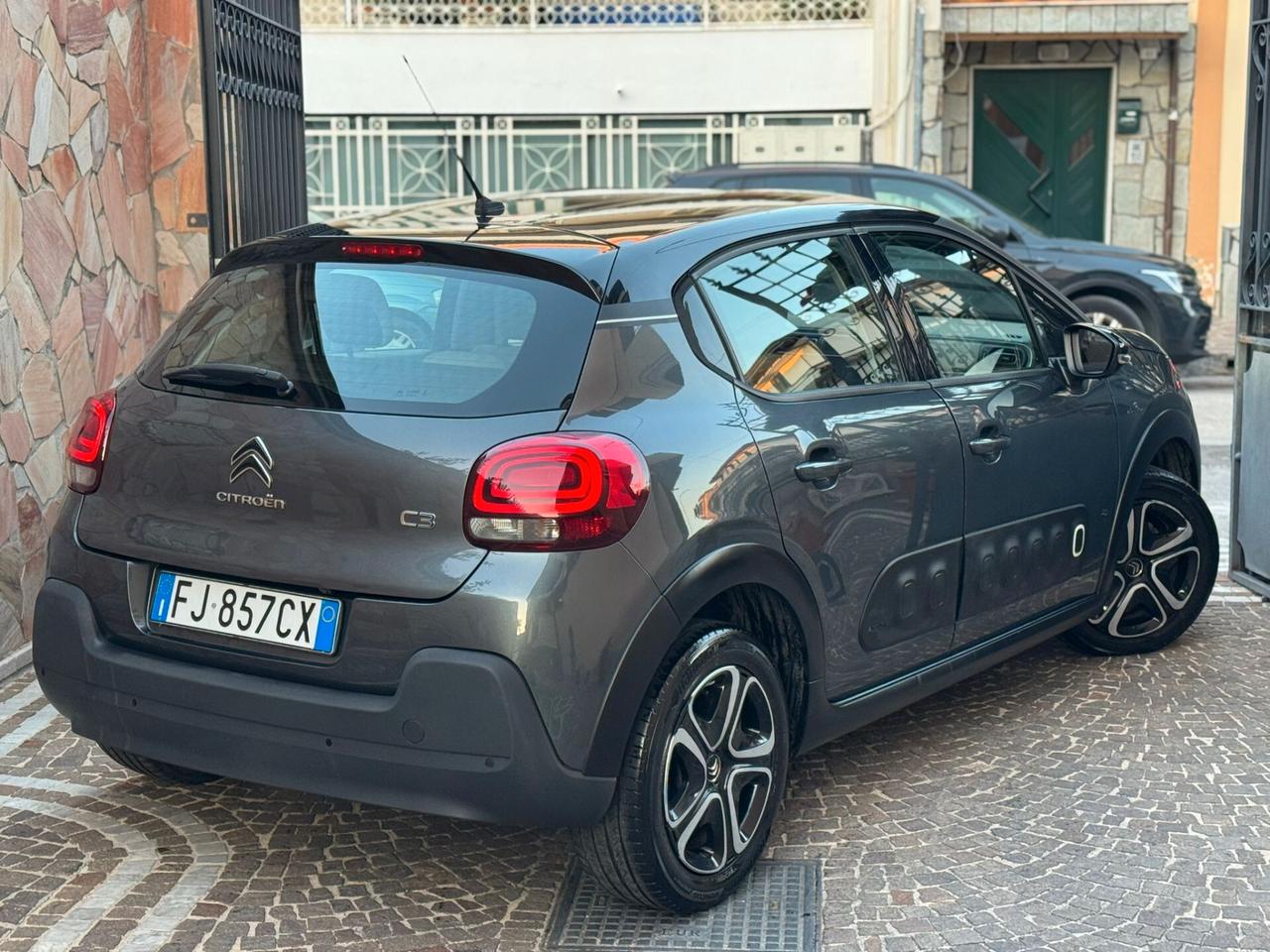 Citroen C3 PureTech 82 GPL Shine