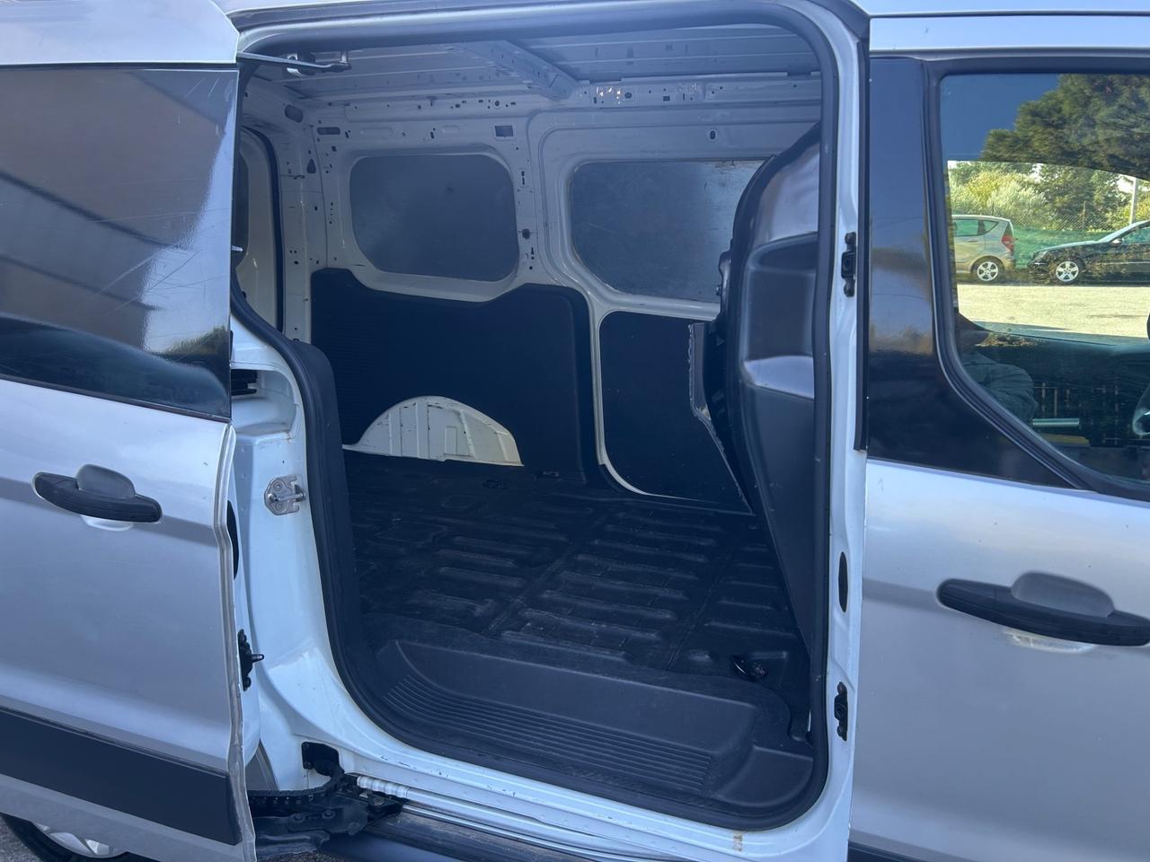 Ford Transit Connect 1.5 TDCi Extra lungo Gancio traino