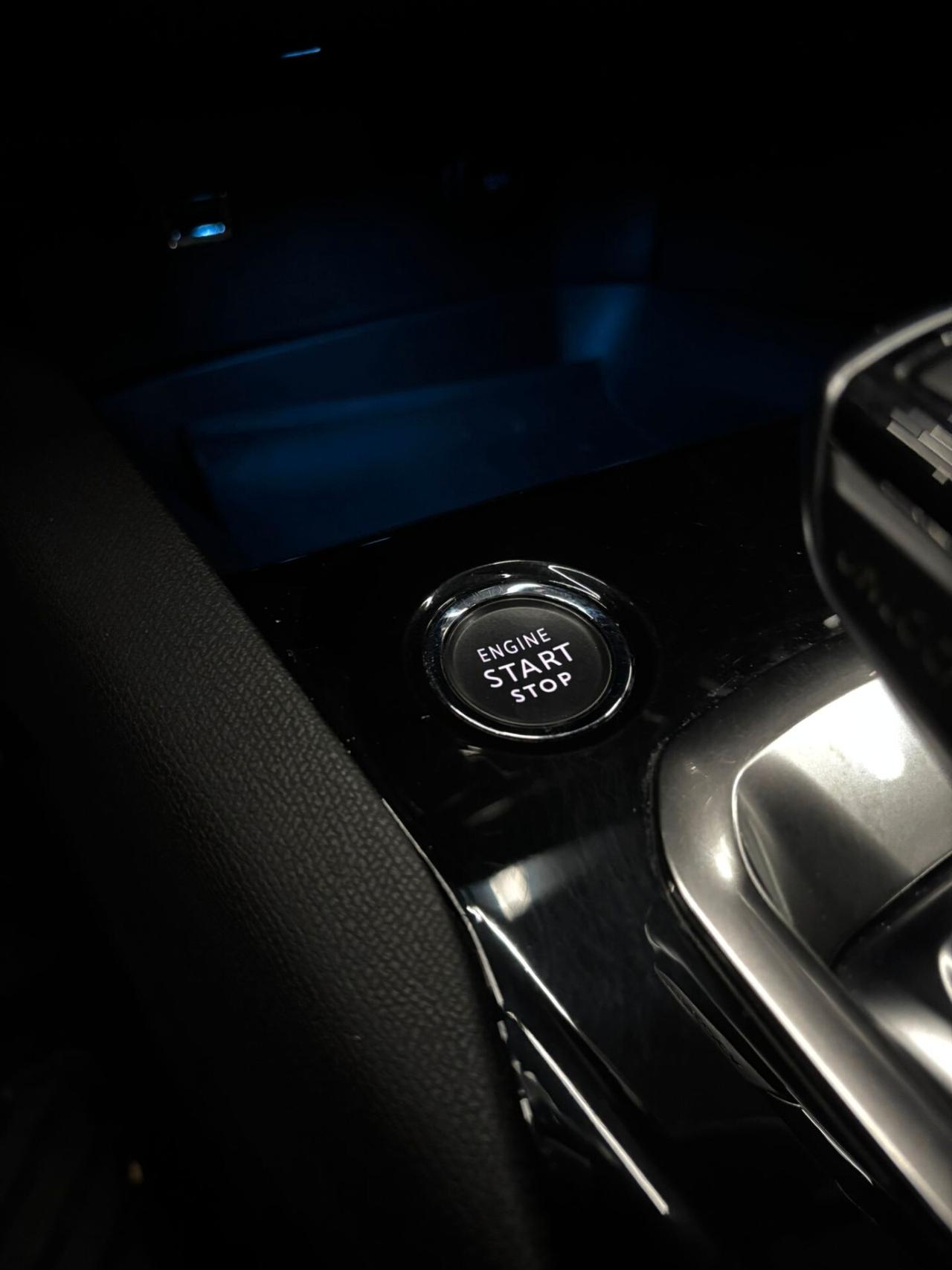 Peugeot 3008 1.5 BlueHDi 130 S&S EAT8 Allure