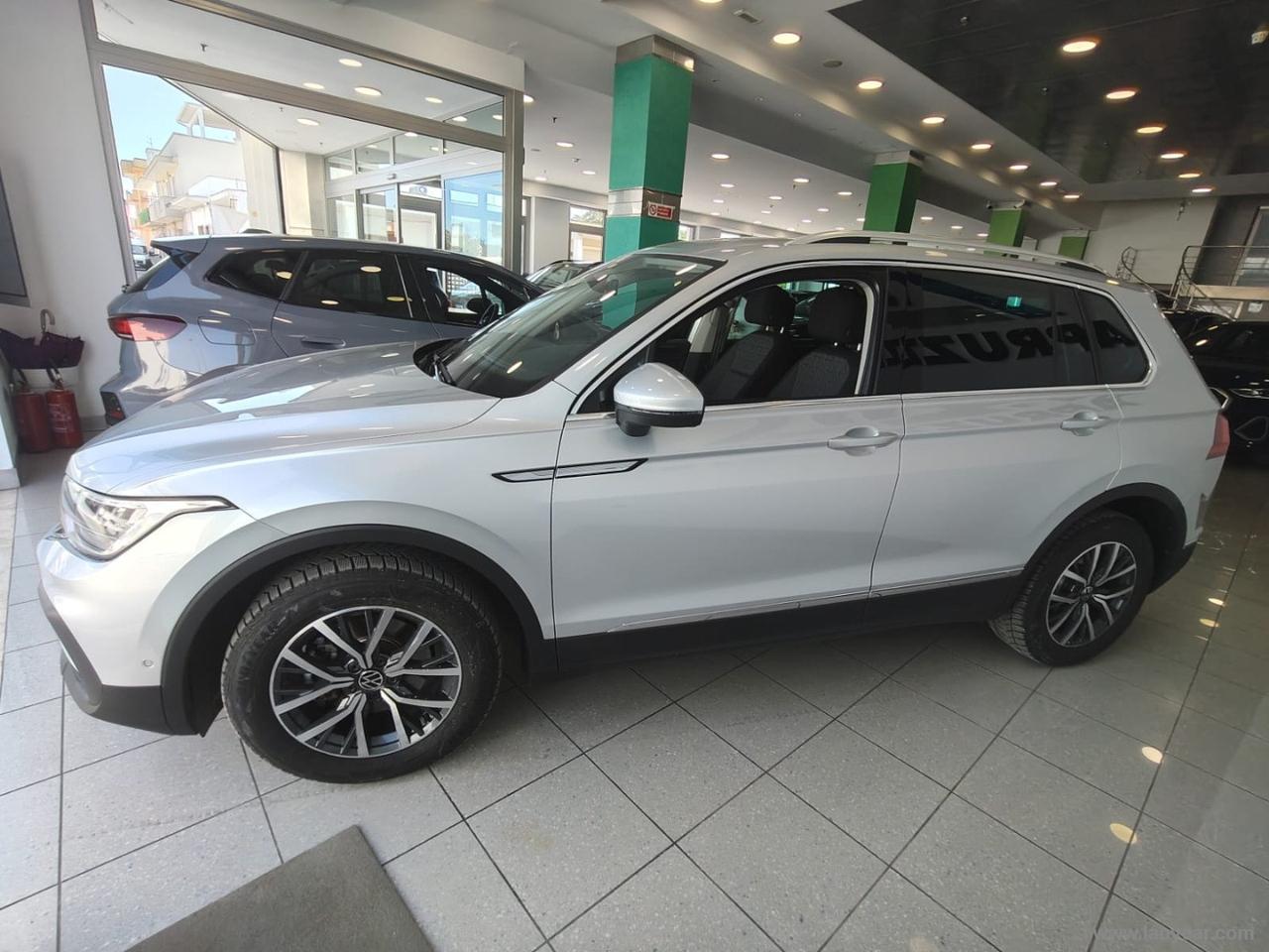 VOLKSWAGEN Tiguan 2.0 TDI 150CV SCR DSG Life