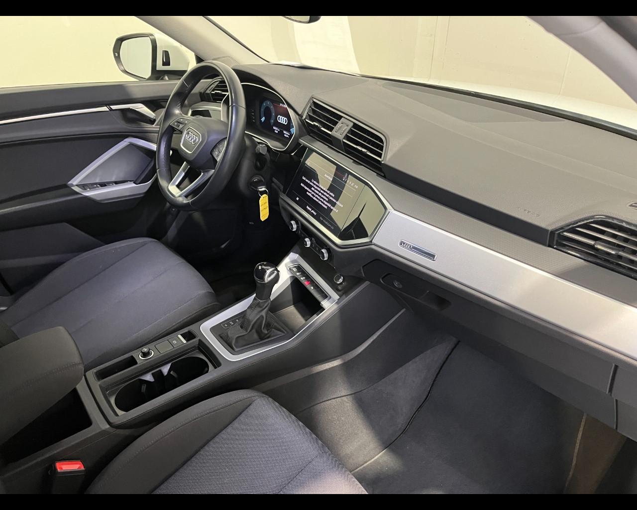 AUDI Q3 SPORTBACK 35 TDI S-TRONIC BUSINESS PLUS