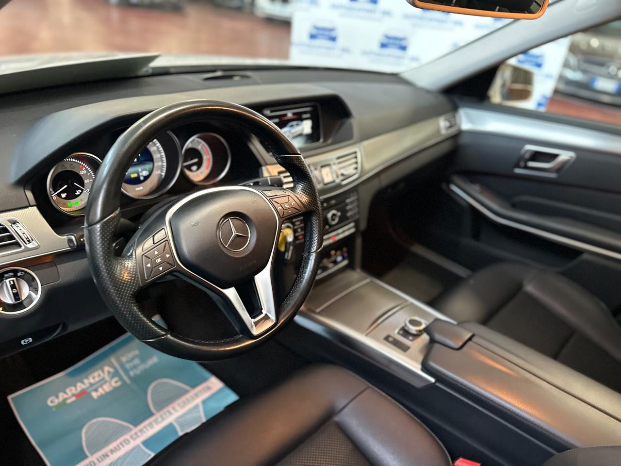 Mercedes-benz E 220 4x4 Automatic/euro6/