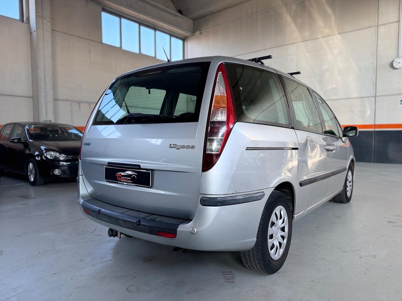 Fiat Ulysse 2.2 JTD Emotion 7 POSTI