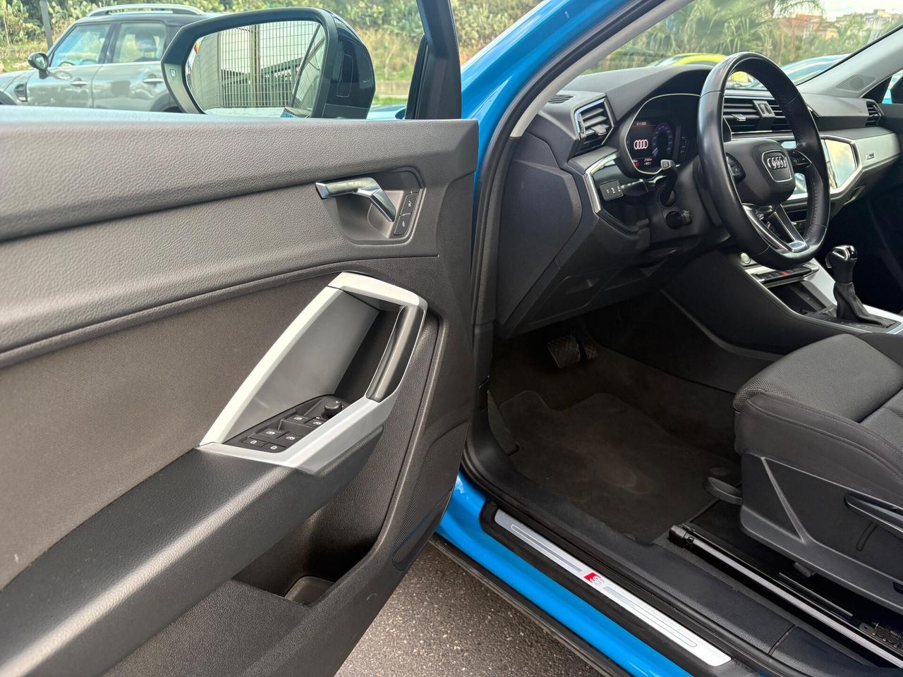 Audi Q3 sportback 35 TDI S tronic S line edition