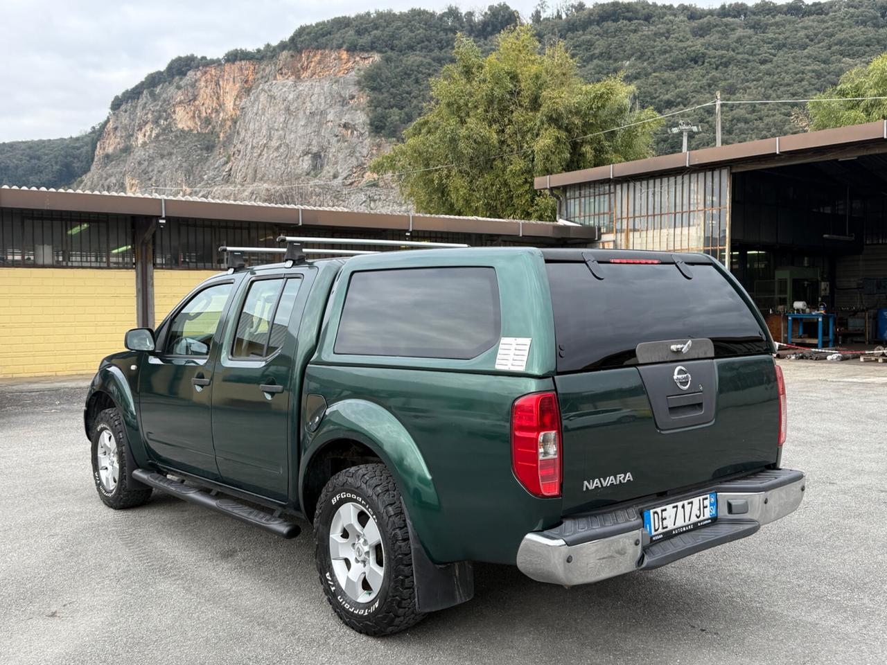 Nissan Navara 2.5 dCi 4 porte Double Cab SE