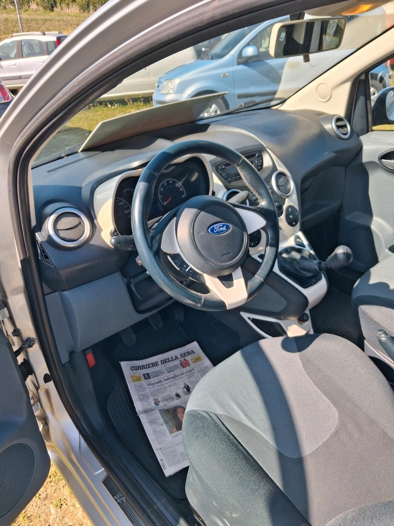 Ford Ka 1.3 TDCi 75CV Titanium