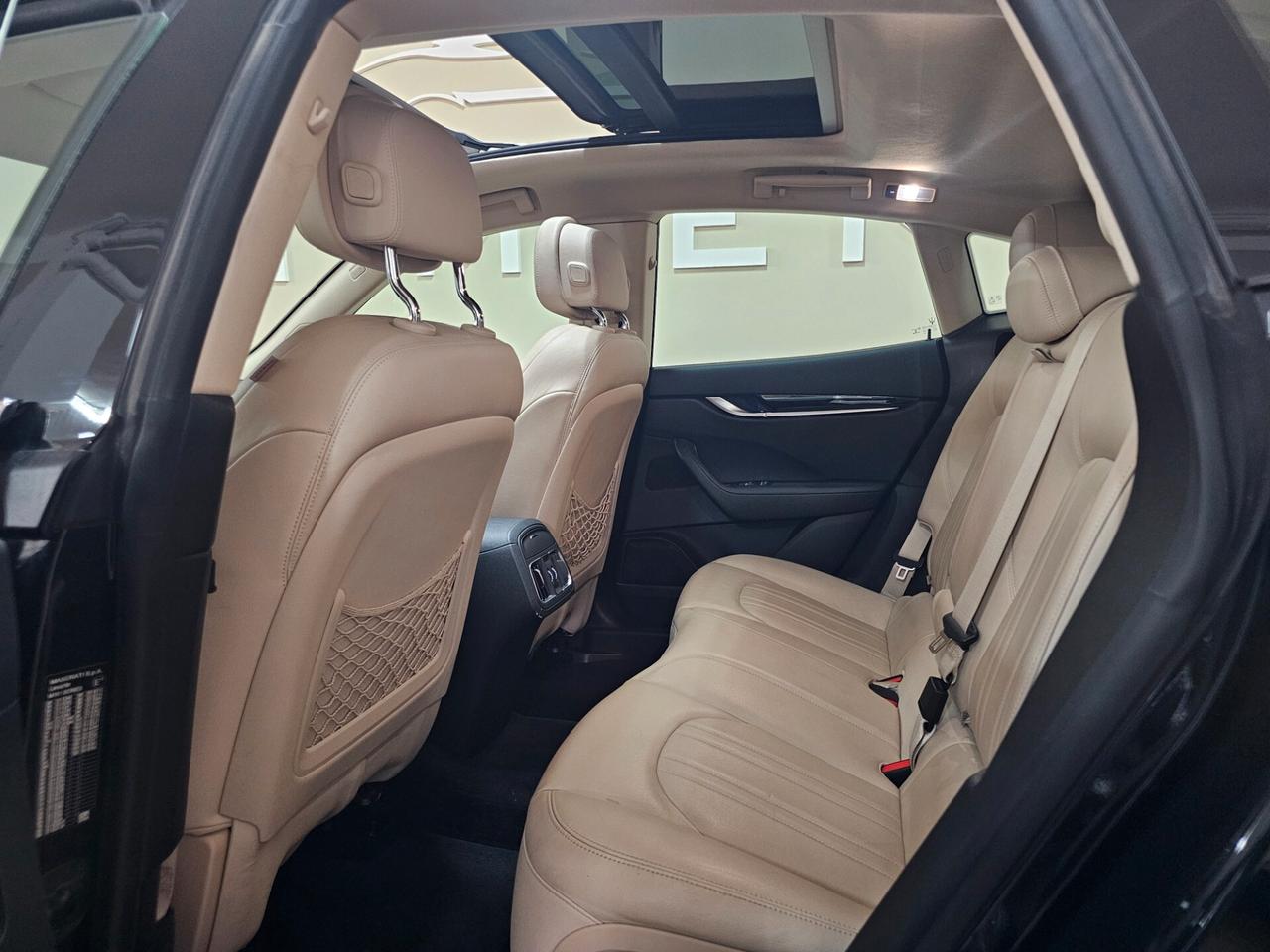 Maserati Levante V6 Diesel 275 CV AWD Granlusso
