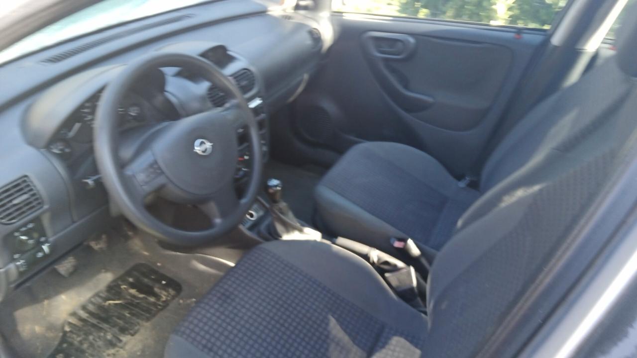 Opel Corsa 1.2i 16V cat 3 porte Sport