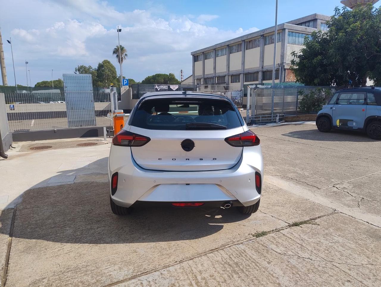 Opel Corsa 1.2 100 CV GS NUOVA DA IMMATRICOLARE
