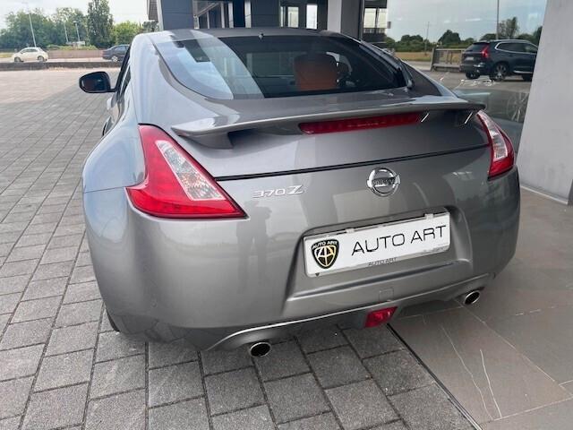 Nissan Z 370Z Coupé 3.7 V6 Lev 1