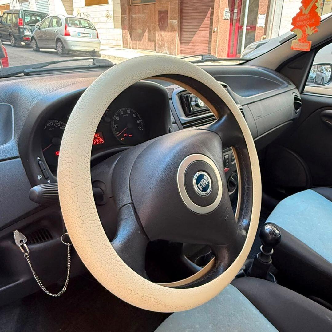 Fiat Punto 1.2 5 porte - 60CV