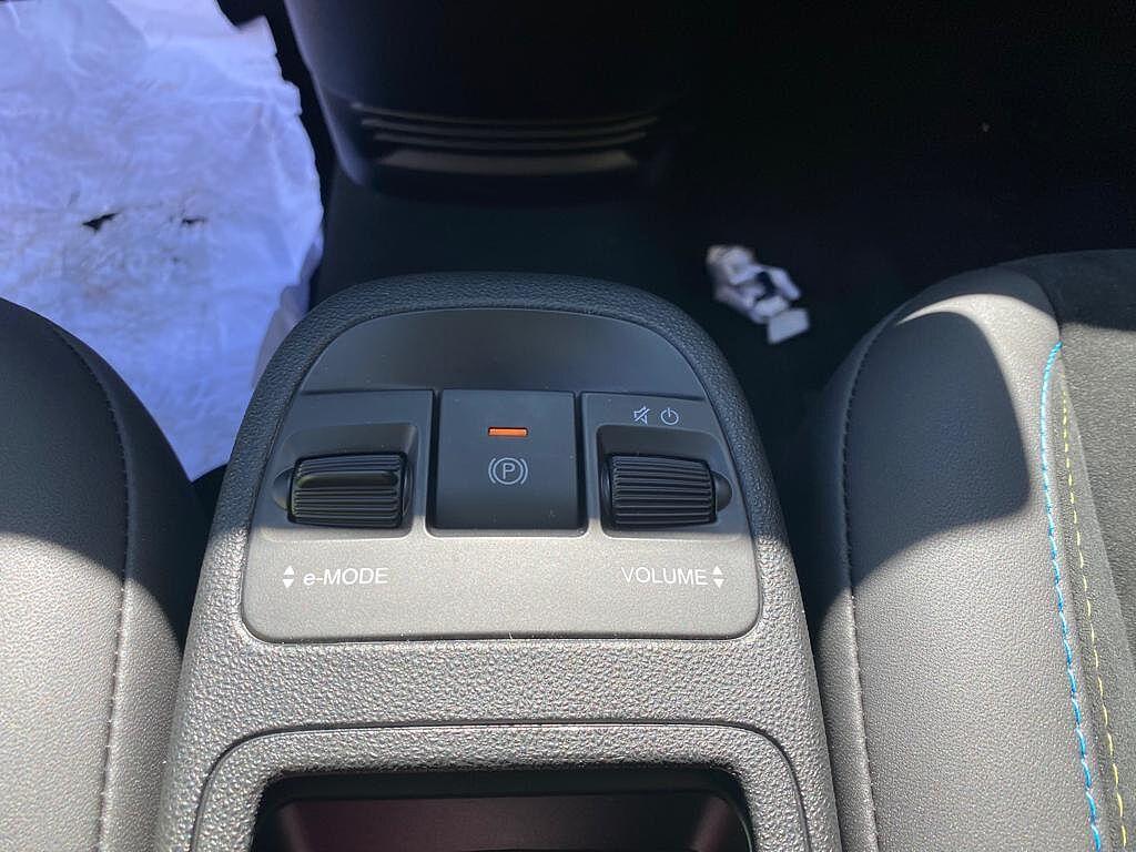 Abarth 500e Scorpionissima