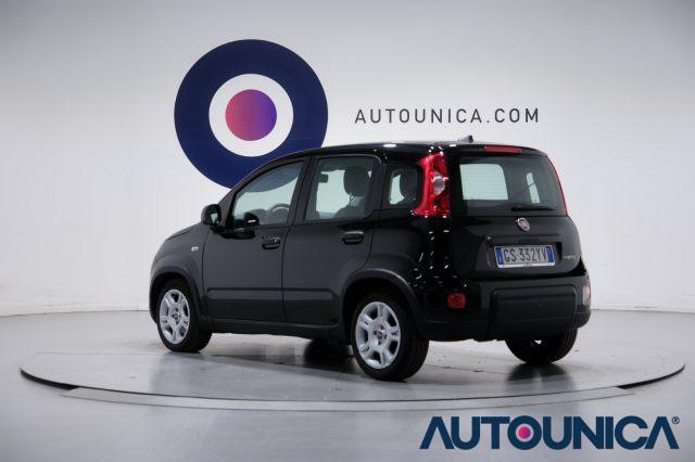 FIAT Panda 1.0 CITY LIFE S&S HYBRID NEOPATENTATI