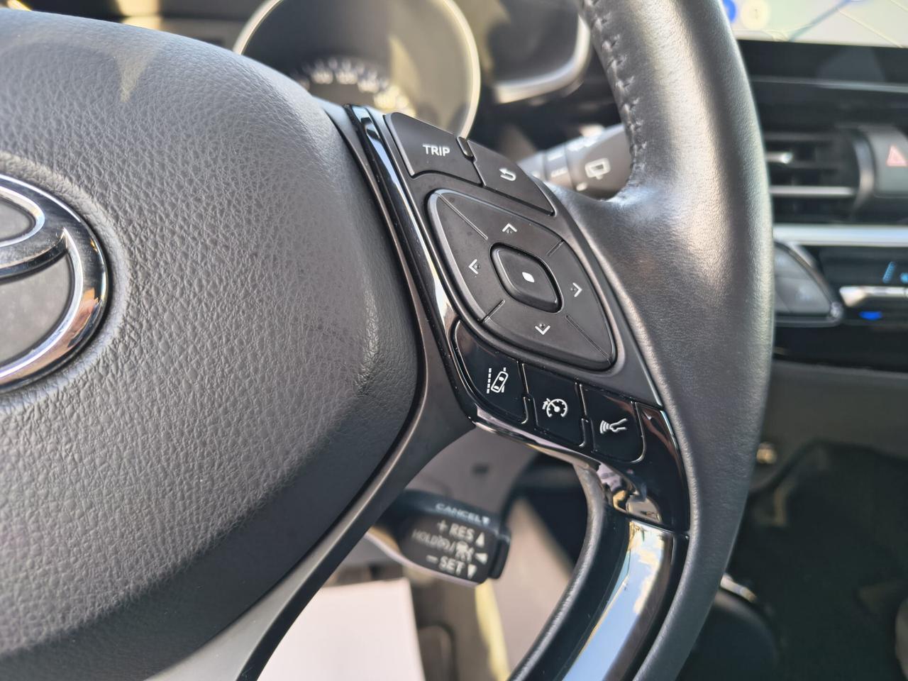 Toyota C-HR 2.0 Hybrid E-CVT Morebusiness *prezzo reale*