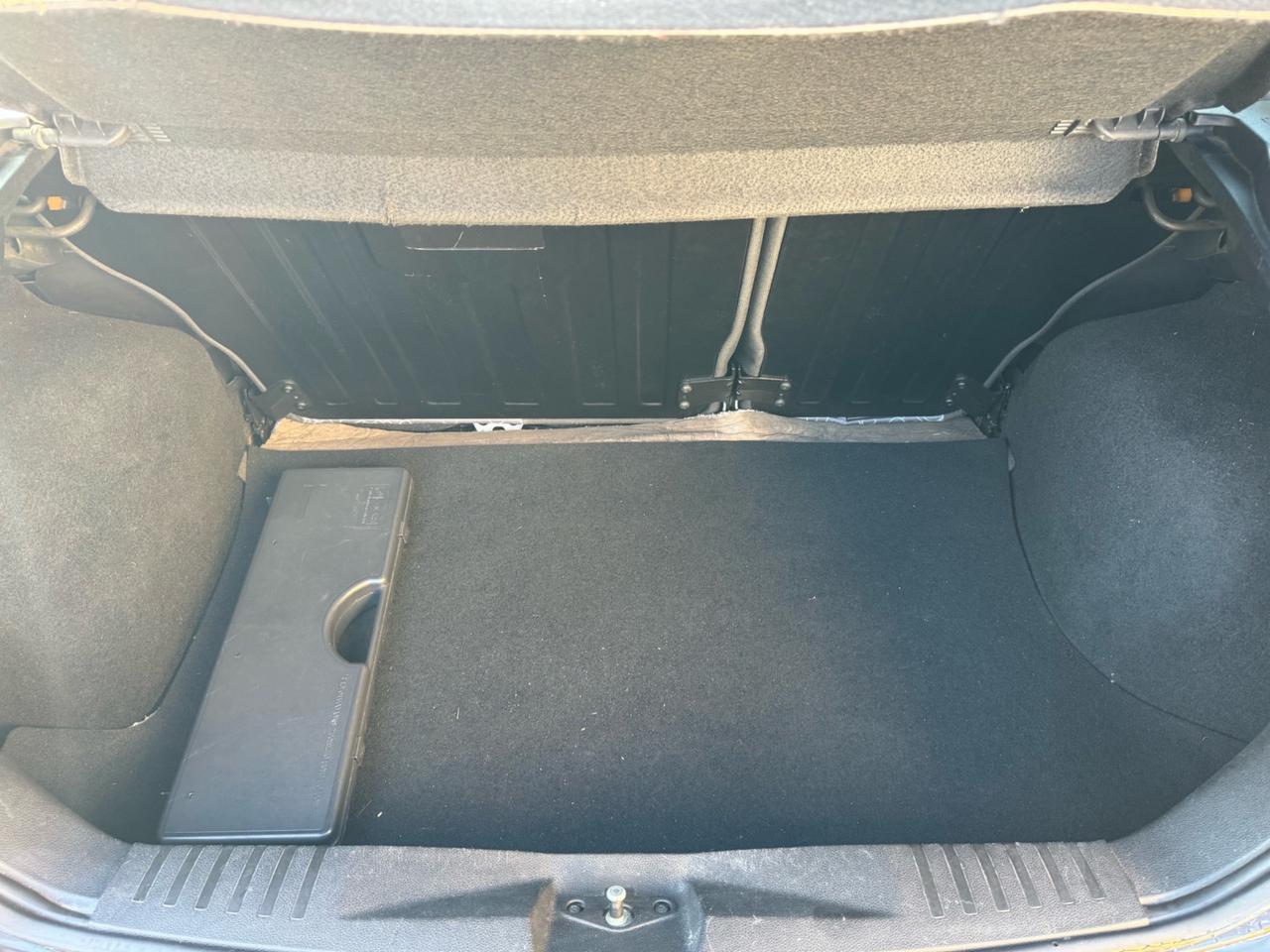 Ford Fiesta 1.2 5p. Ghia - NEOPATENTATI