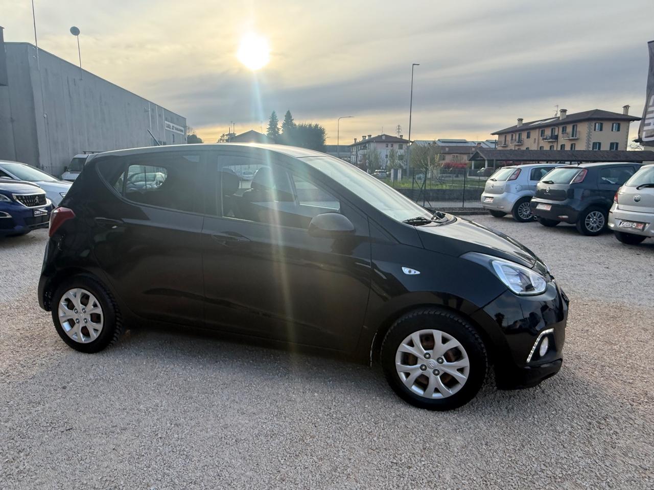 Hyundai i10 1.0 LPGI Econext Sound Edition