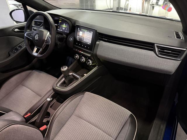 RENAULT Clio TCe 90 CV 5 porte Techno
