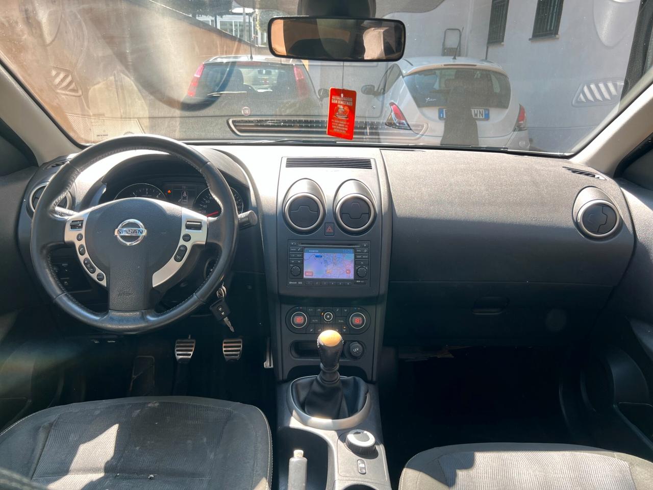 Nissan Qashqai+2 2.0 dCi DPF 4WD n-tec TETTO