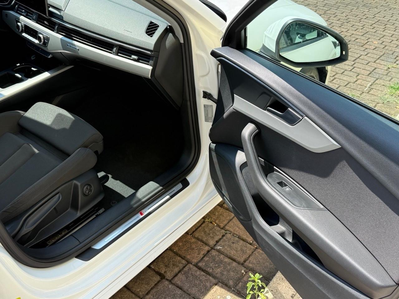 Audi A4 Avant 40 TDI quattro S- line PREZZO REALE