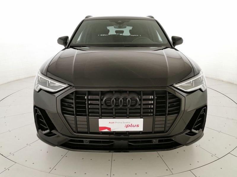 Audi Q3 35 1.5 tfsi Identity Black