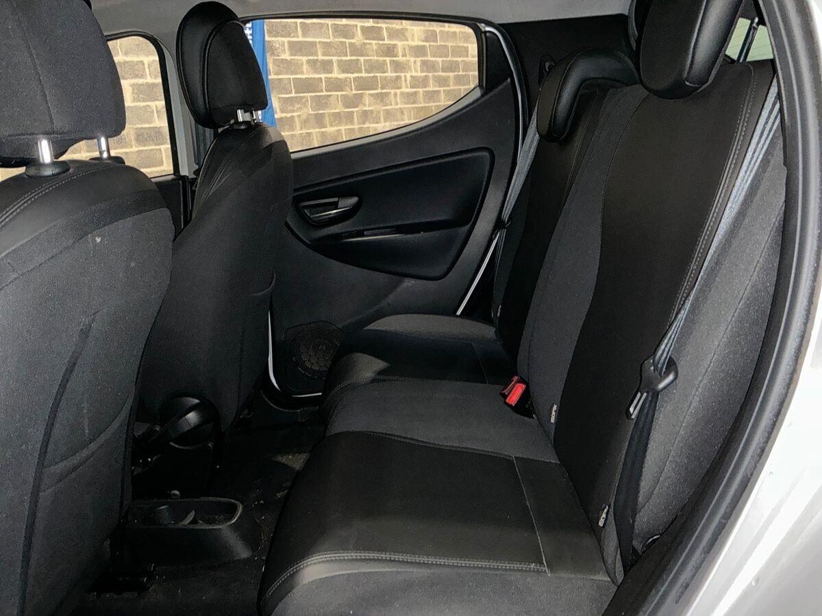 Lancia Ypsilon 85 CV 5 porte S&S Platinum TETTO