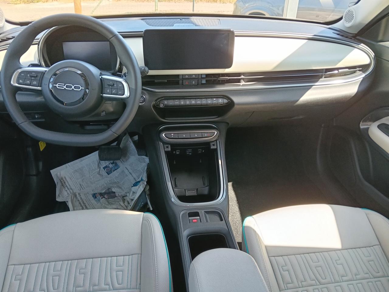 Fiat 600 Hybrid 100 CV DCT MHEV La Prima