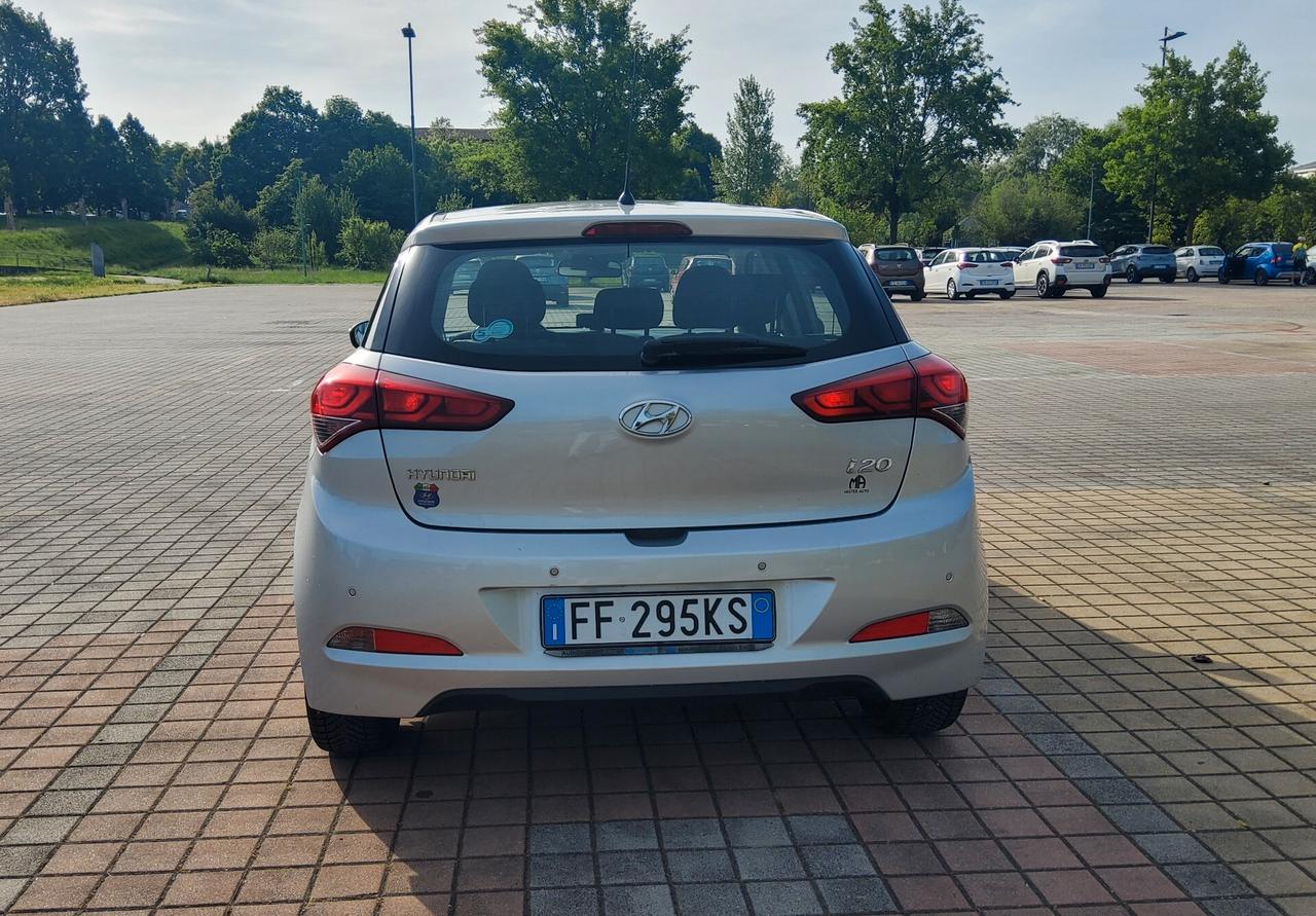 Hyundai i20 1.1 CRDi 12V 5 porte Comfort