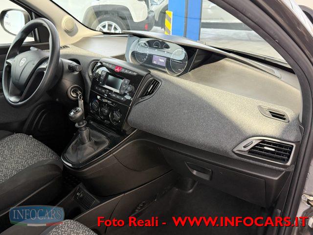 LANCIA Ypsilon 1.0 FireFly Hybrid Silver Plus - PROMO