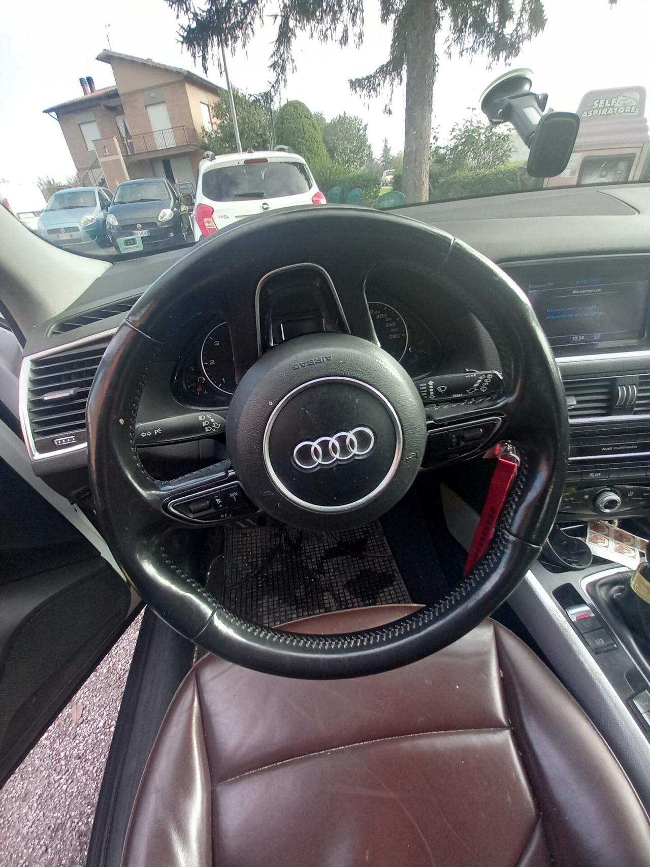 Audi Q5 2.0 TDI 150 CV quattro Business