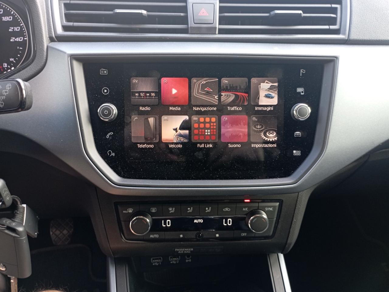 Seat Arona 1.6 TDI 95 CV NEOPATENTATI OK