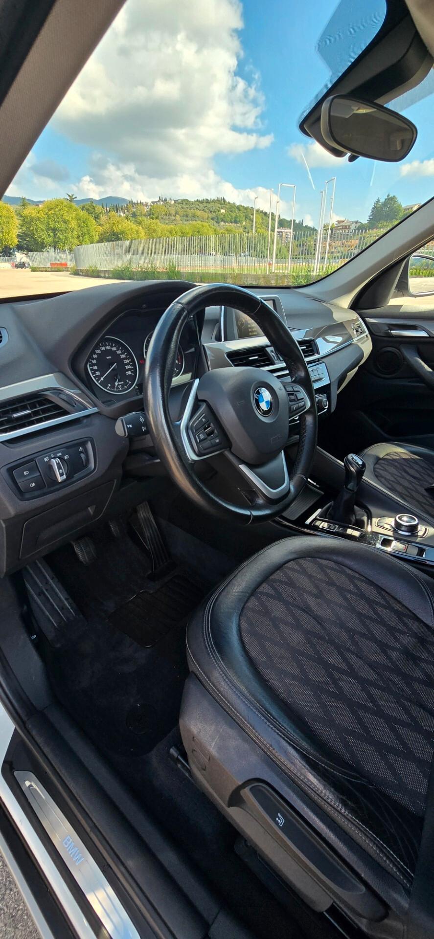 Bmw X1 sDrive18d xLine