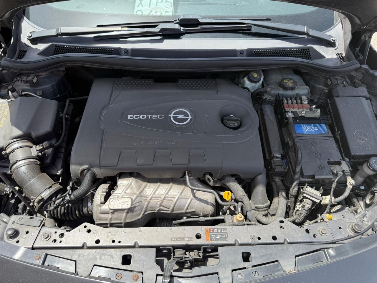 Opel Astra 2.0 CDTI 165CV - Navi-Cerchi 19