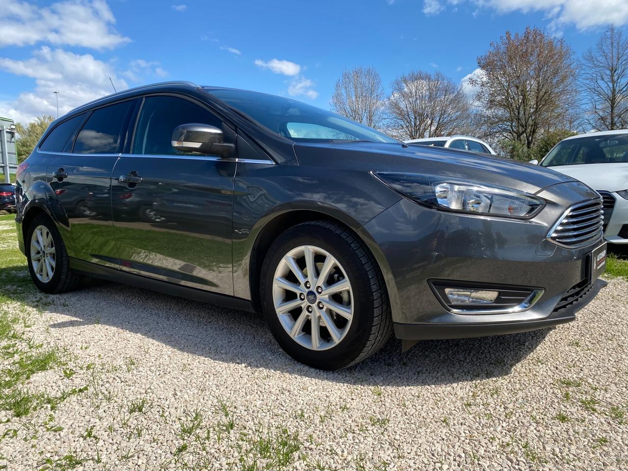 FORD - Focus Station Wagon - 1.6 120 CV GPL SW Tit