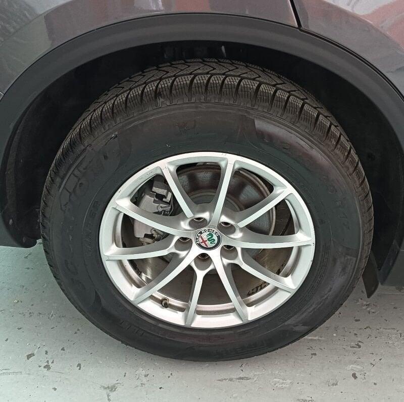 Alfa Romeo Stelvio Stelvio 2.2 Turbodiesel 190 CV AT8 RWD Business