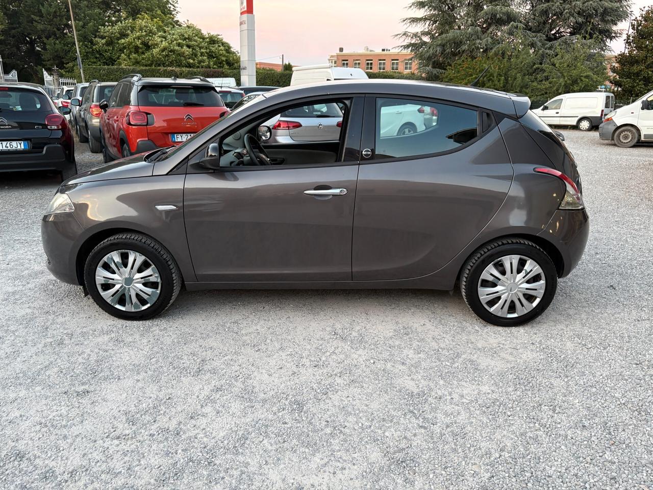 Lancia Ypsilon 1.2 GPL -Unico proprietario