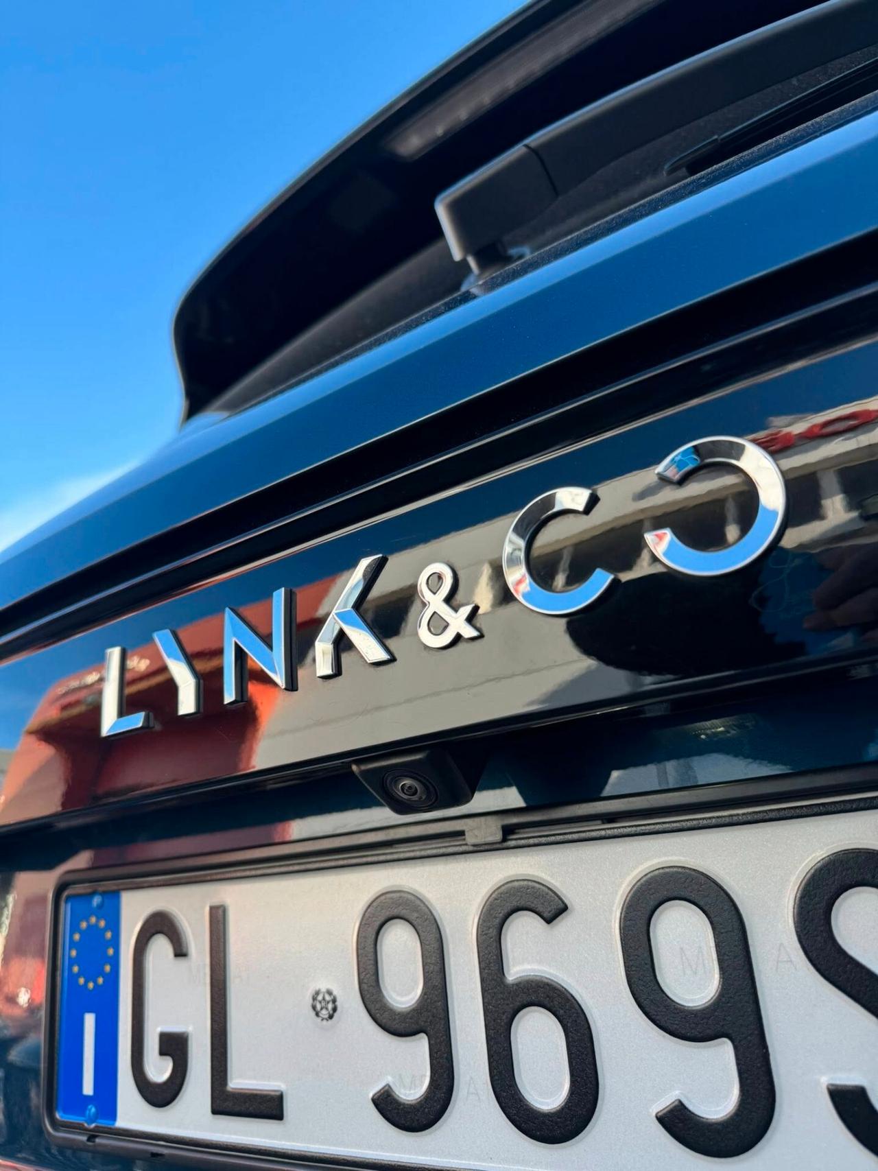 Lynk&co 01 PHEV